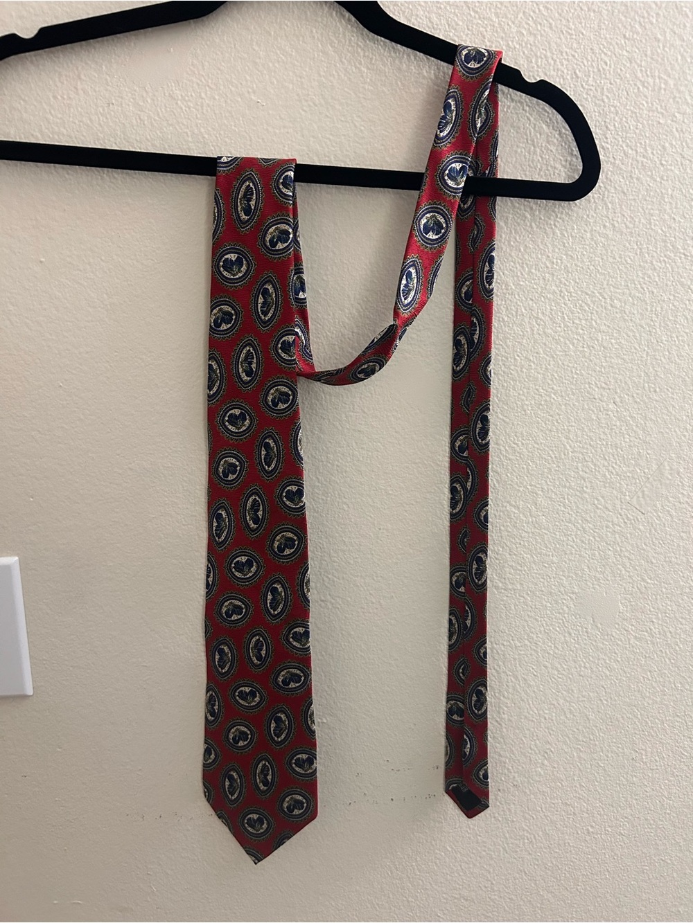 Vintage Nordstrom Hand Sewn In Italy Silk Tie Red Butterfly Motif
